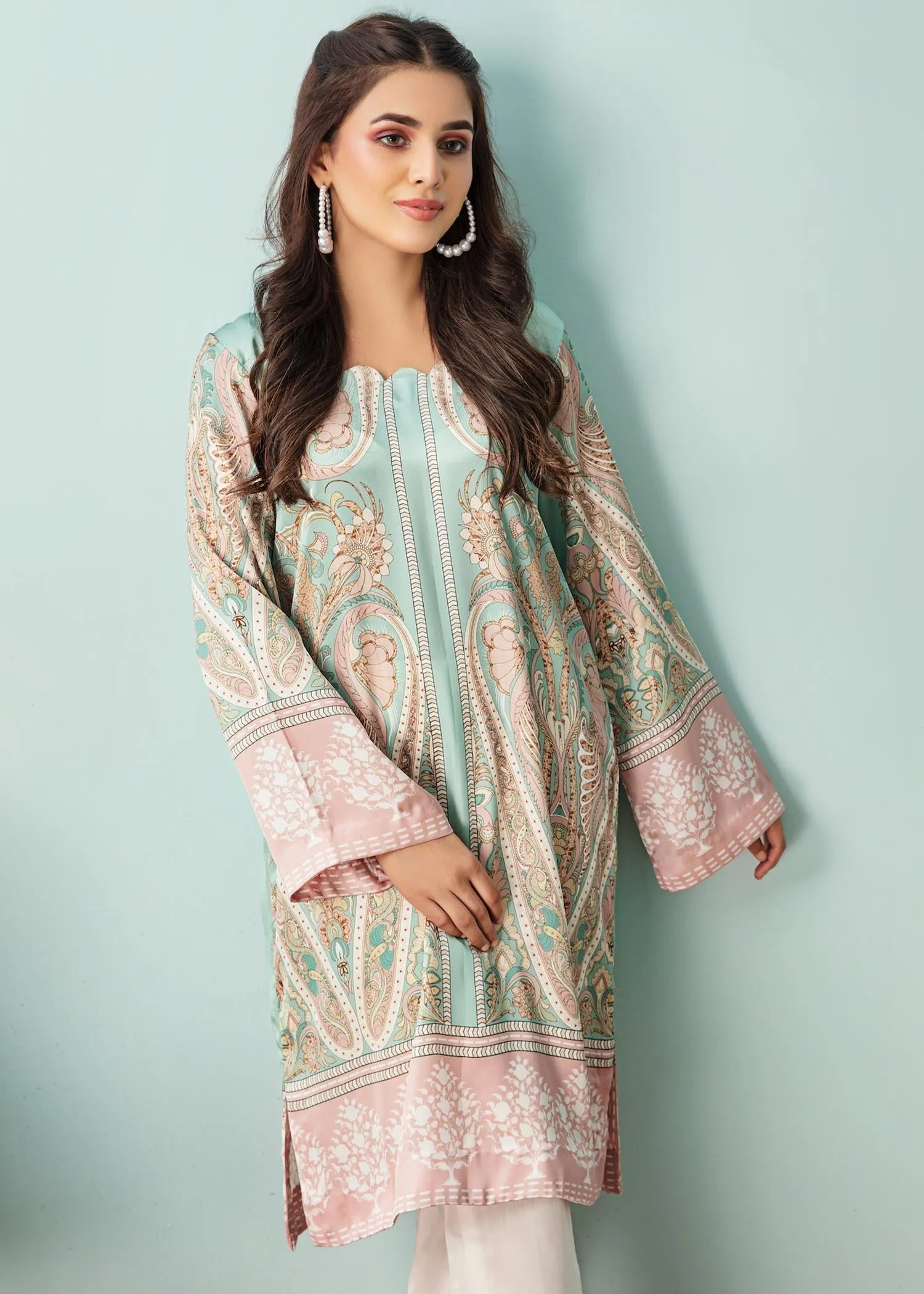 Printed Kurti in Multi