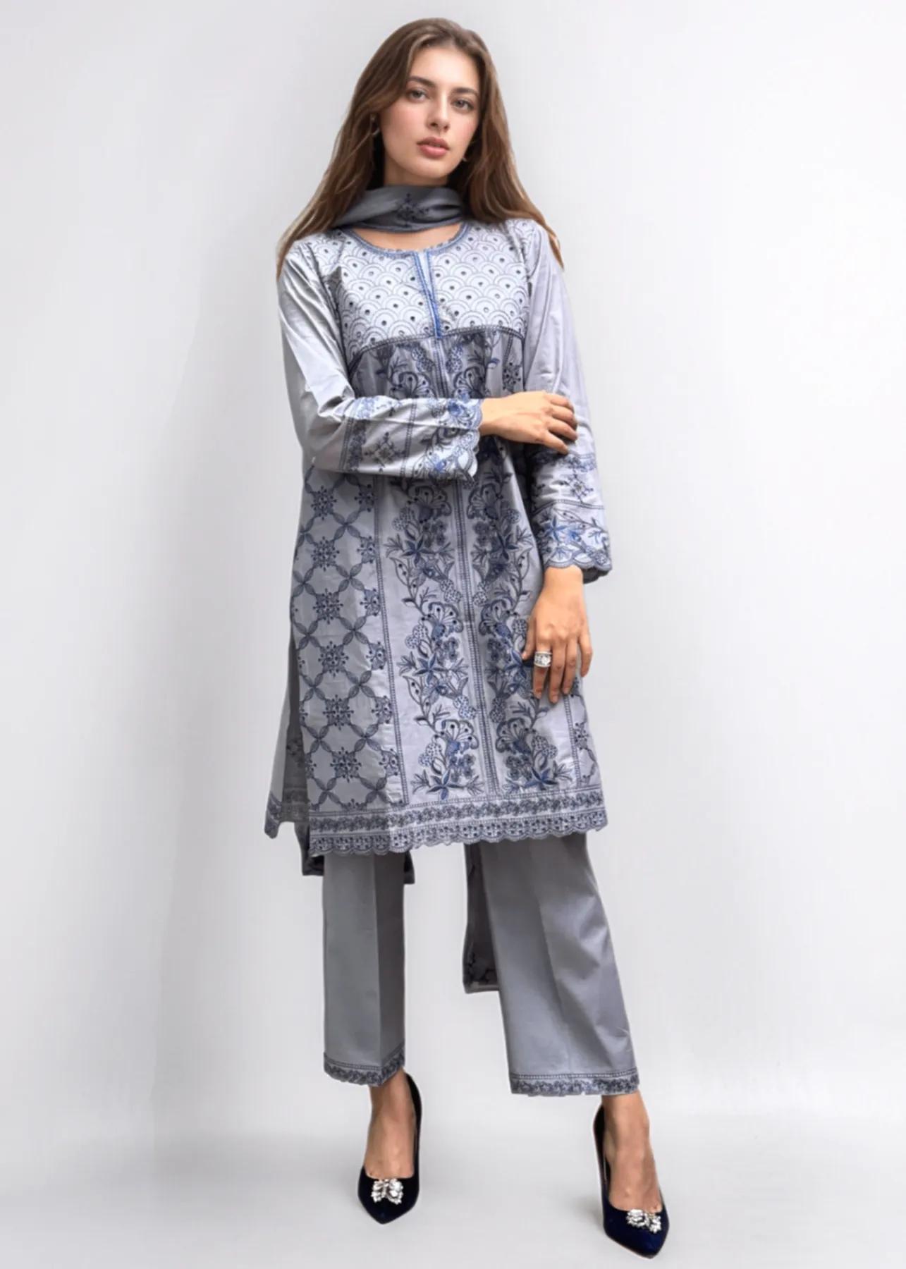 Embroidered Kurta Set in Grey