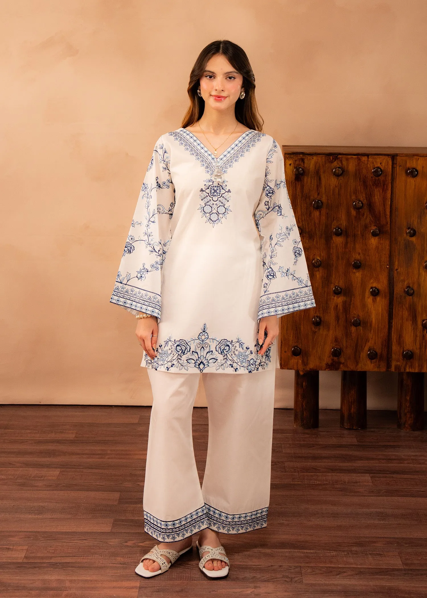 Lawn Kurta Set in Blue