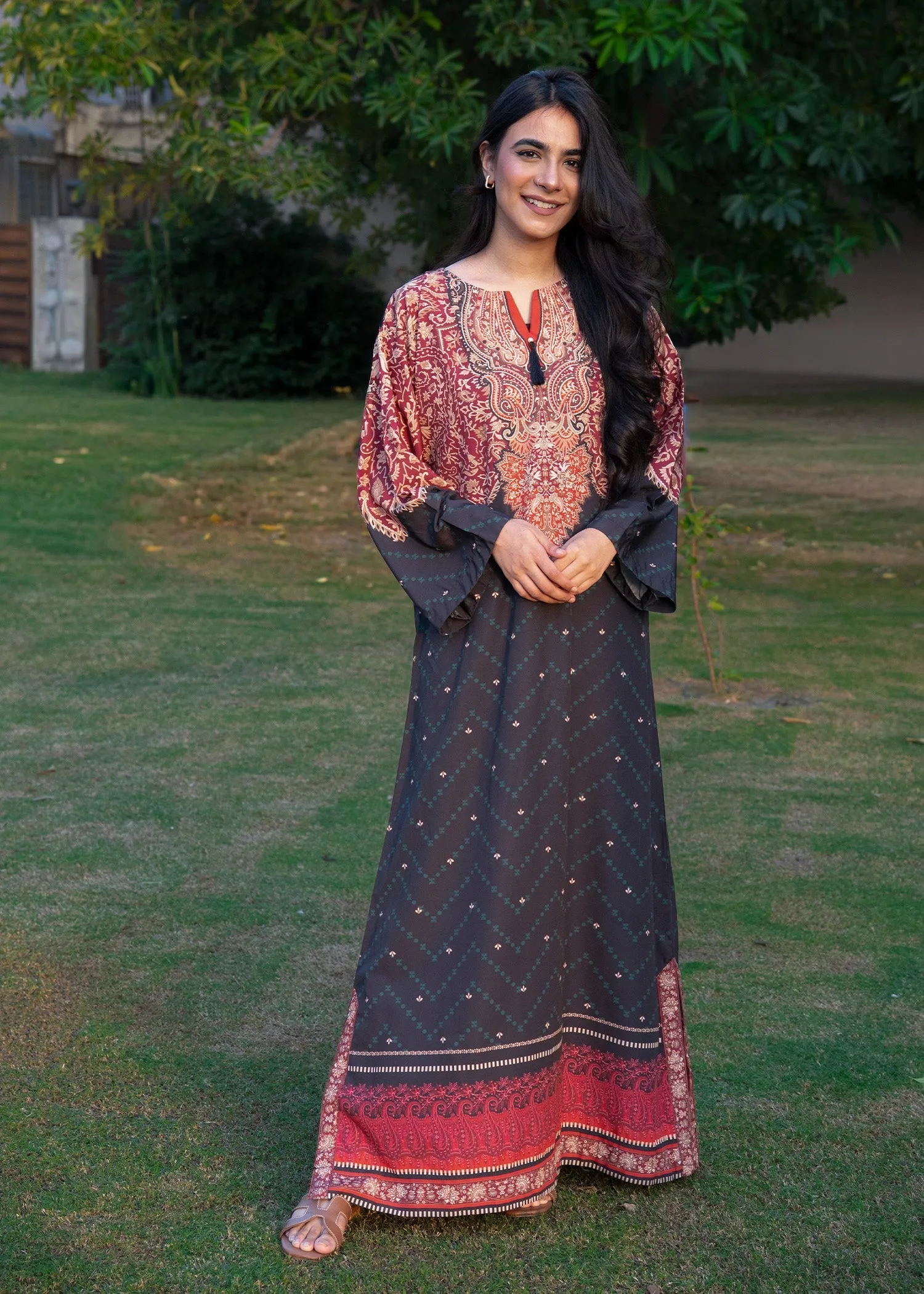 Kaftan in Black