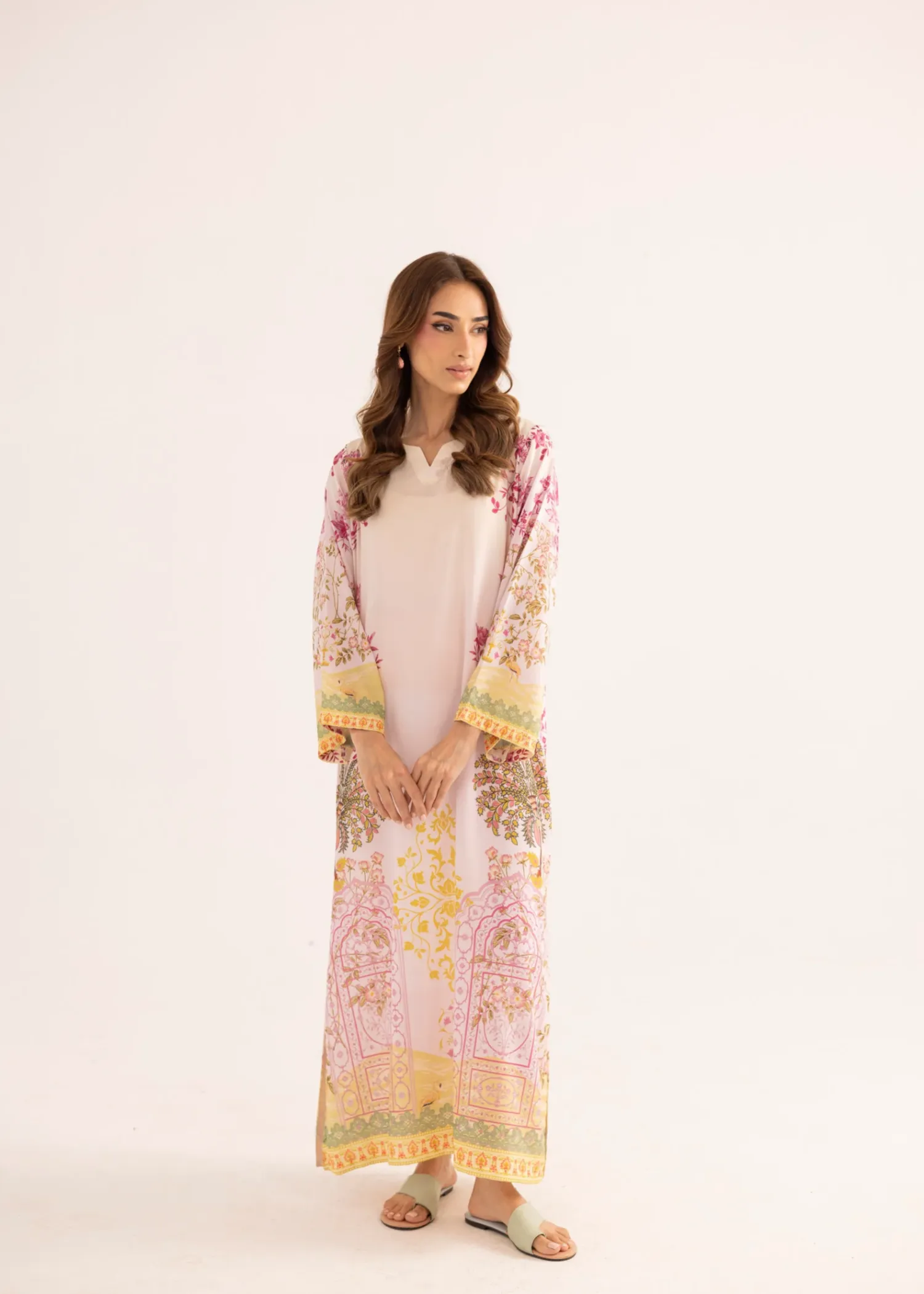 Lawn Kaftan in Pink
