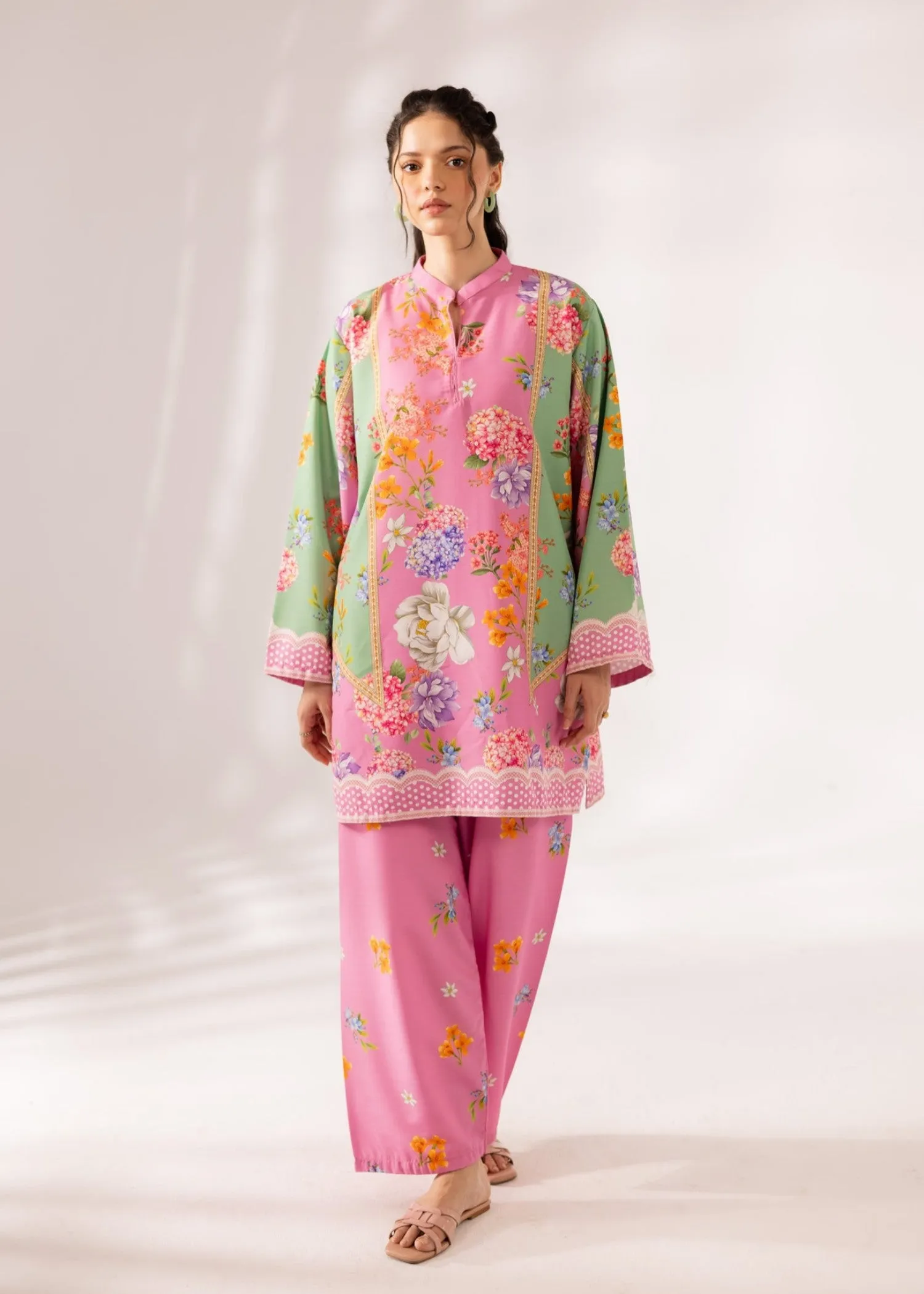Slub Khaddar Kurta Set in Pastel Green