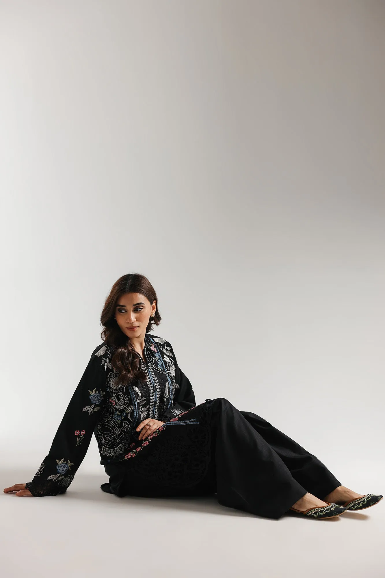 Embroidered Suit in Black