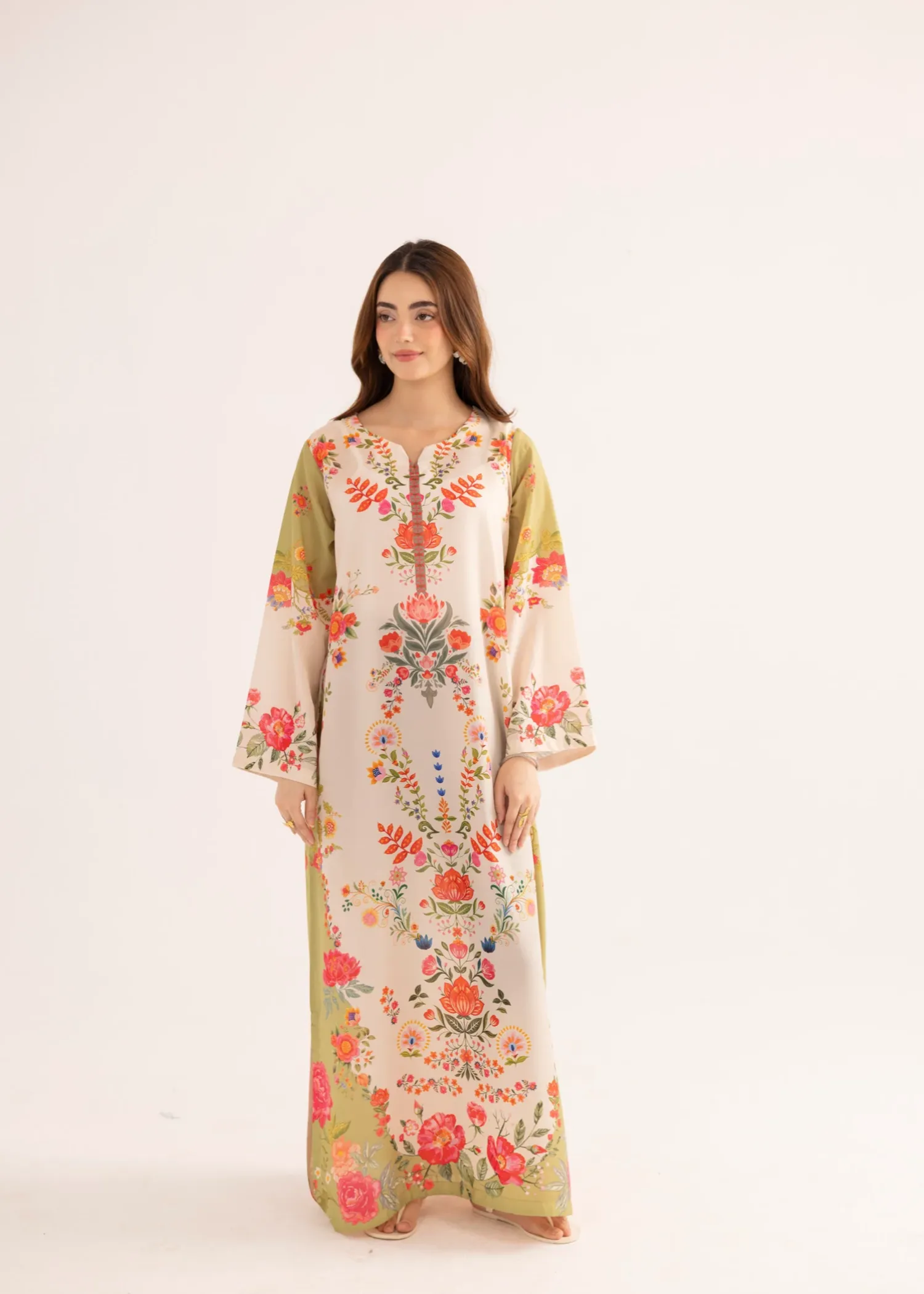 Lawn Kaftan in Antique White