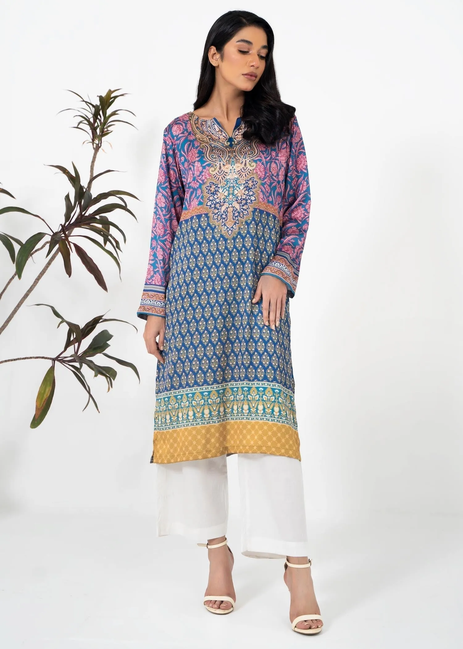Printed Kurti in Multi