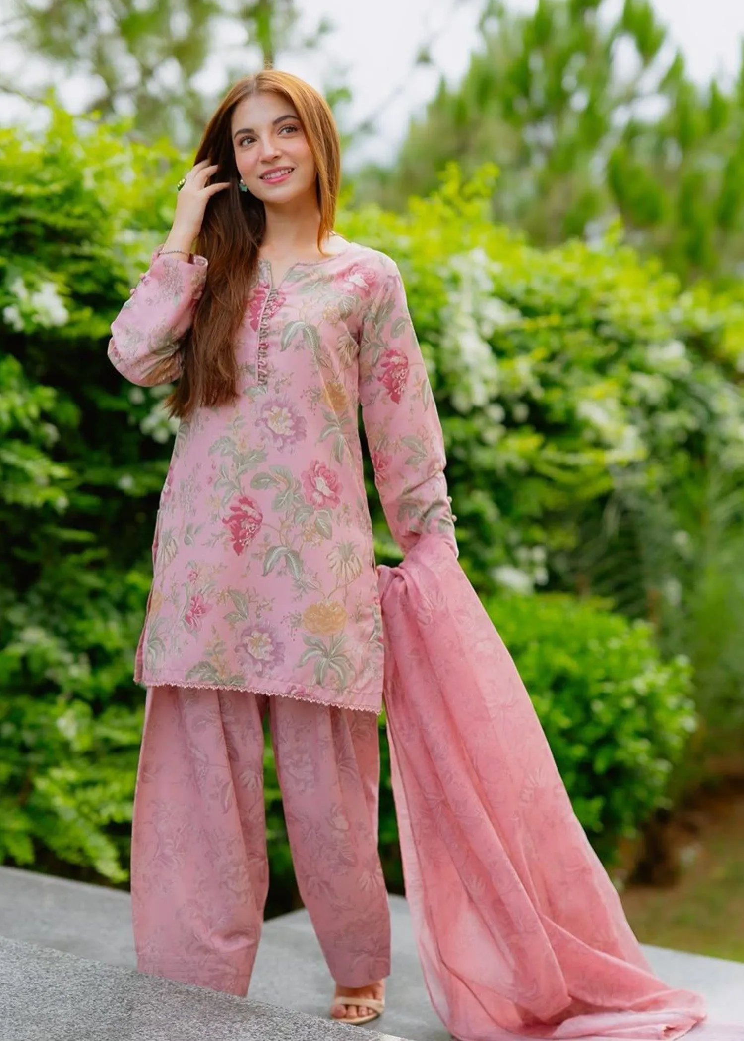 Printed Kurta Set in Tea Rose Pink