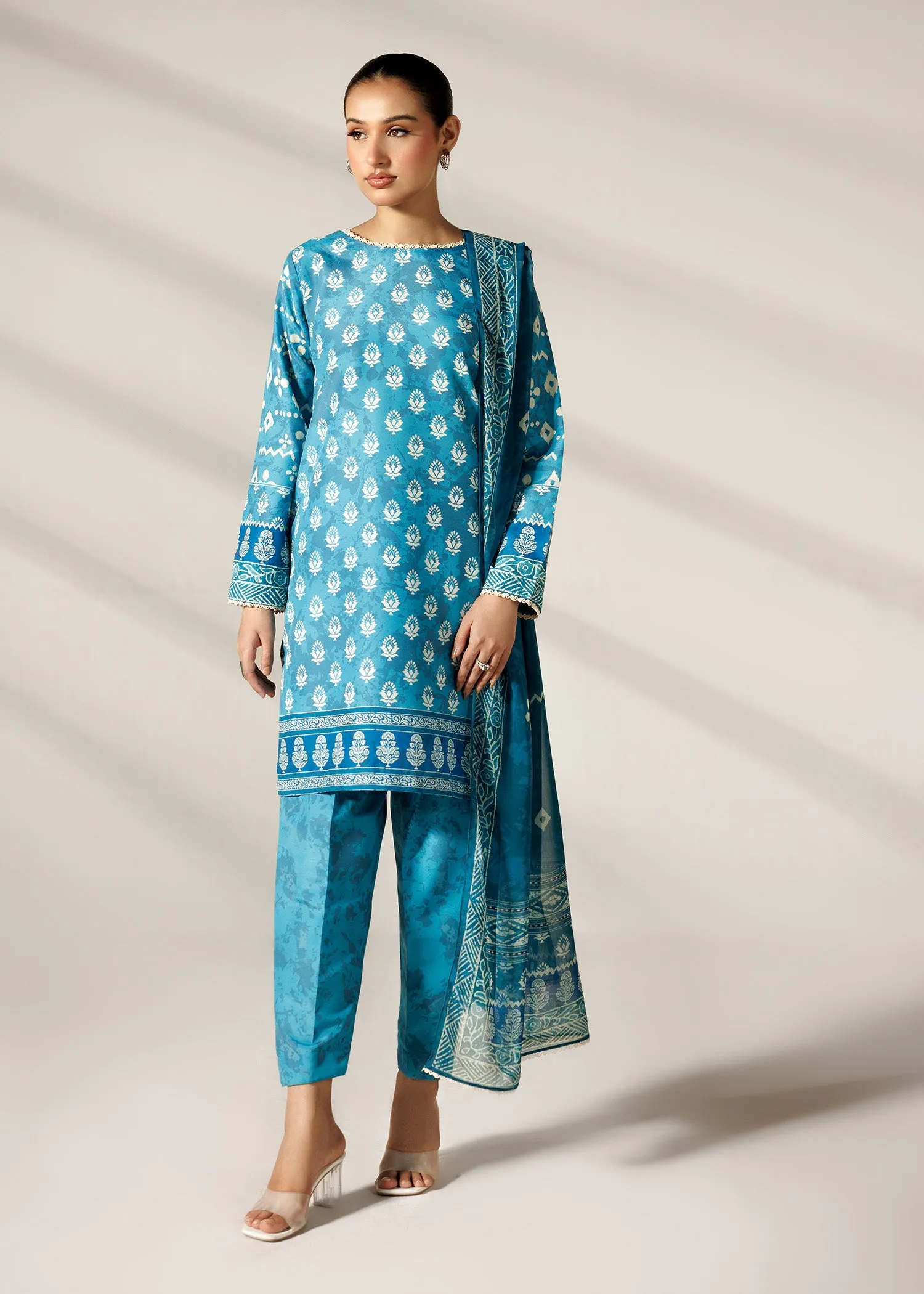 Printed Kurta Set in Multi